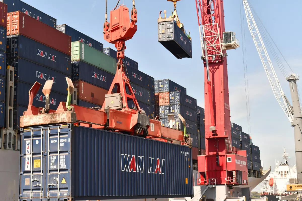 La modernización de los puertos guatemaltecos tendrá un nuevo marco legal.webp